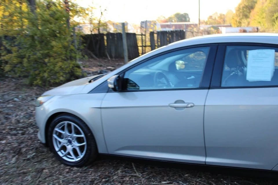 2015 Ford Focus 3rd Gen - Image 10 of 19