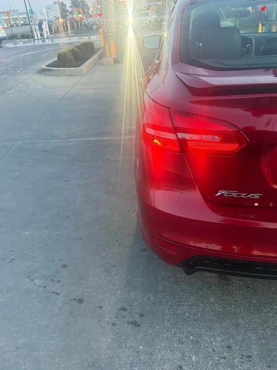 2015 Ford Focus 3rd Gen - Image 12 of 16