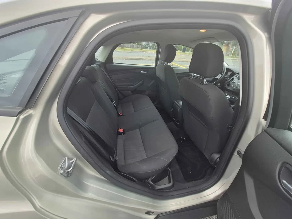 2015 Ford Focus 3rd Gen - Image 7 of 16