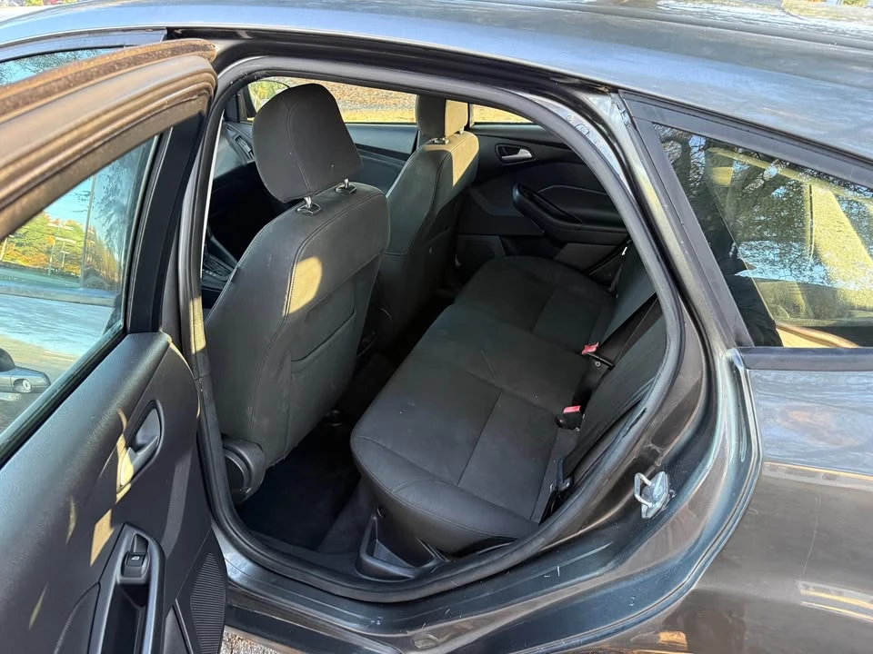 2015 Ford Focus 3rd Gen - Image 9 of 13