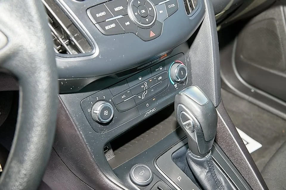 2015 Ford Focus 3rd Gen - Image 13 of 15