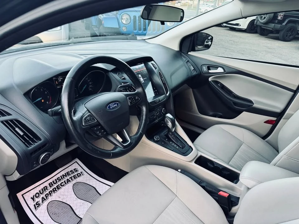 2015 Ford Focus 3rd Gen - Image 6 of 14