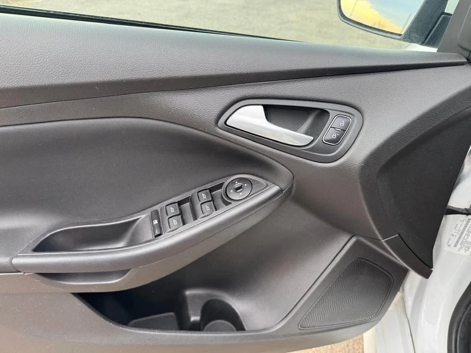 2015 Ford Focus 3rd Gen - Image 10 of 20