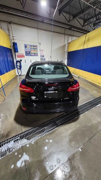 2015 Ford Focus 3rd Gen - Image 5 of 10