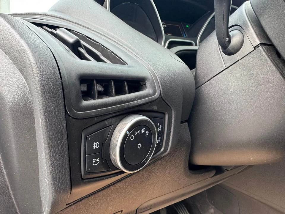 2015 Ford Focus 3rd Gen - Image 11 of 20