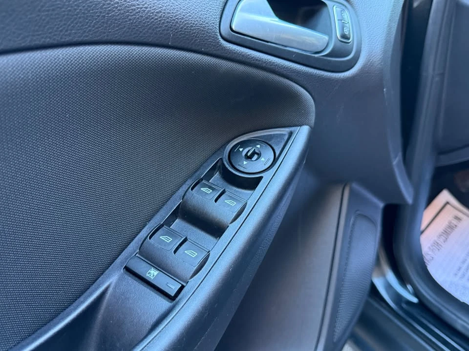 2015 Ford Focus 3rd Gen - Image 12 of 19