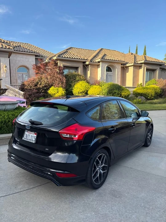 2015 Ford Focus 3rd Gen - Image 5 of 10