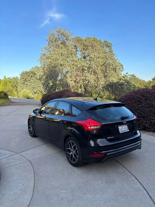 2015 Ford Focus 3rd Gen - Image 10 of 10