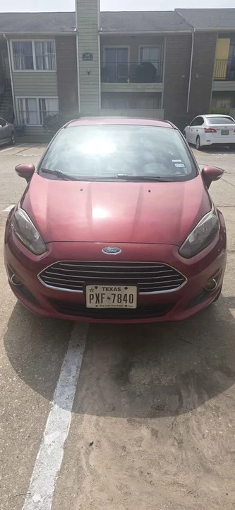 2015 Ford Focus 3rd Gen - Image 2 of 12
