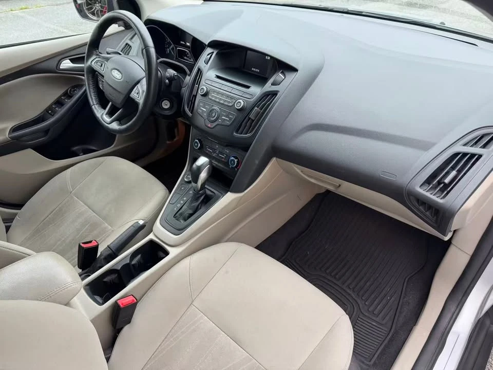 2015 Ford Focus 3rd Gen - Image 13 of 17