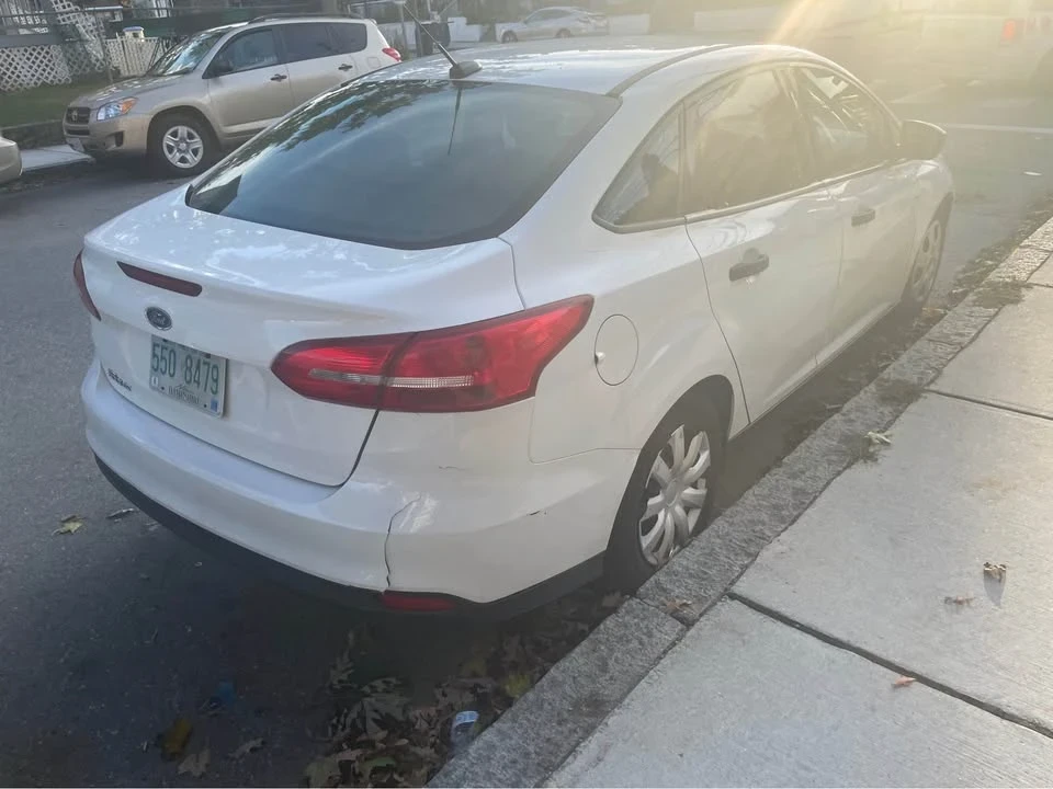 2015 Ford Focus 3rd Gen - Image 6 of 8