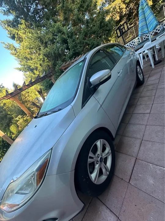 2015 Ford Focus 3rd Gen - Image 2 of 9