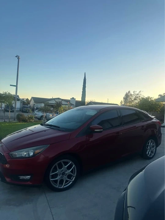 2015 Ford Focus 3rd Gen - Image 3 of 9