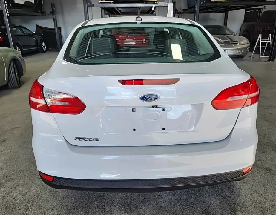 2015 Ford Focus 3rd Gen - Image 4 of 6
