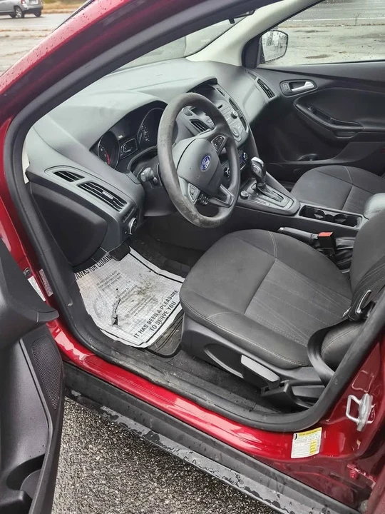 2015 Ford Focus 3rd Gen - Image 2 of 3
