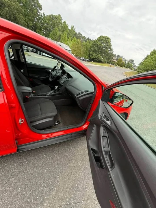 2015 Ford Focus 3rd Gen - Image 9 of 12