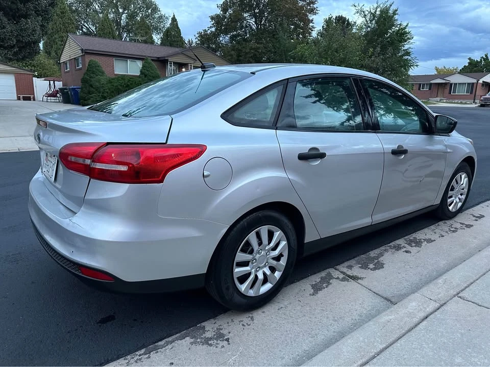 2015 Ford Focus 3rd Gen - Image 4 of 13