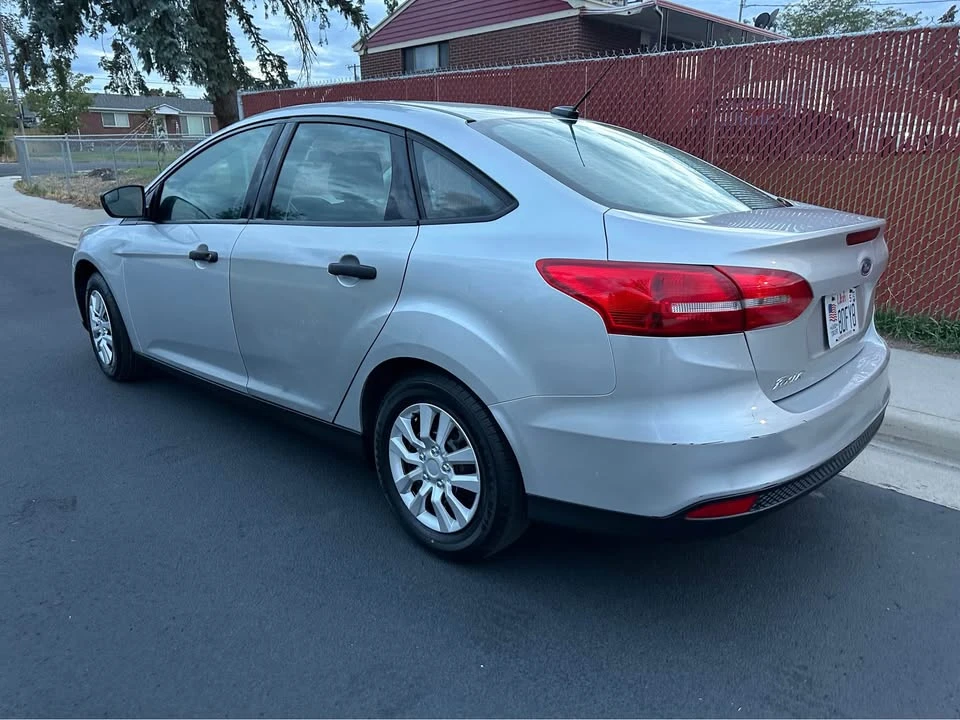 2015 Ford Focus 3rd Gen - Image 5 of 13