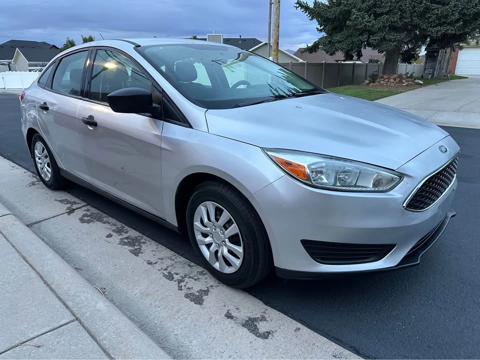 2015 Ford Focus 3rd Gen - Image 2 of 13