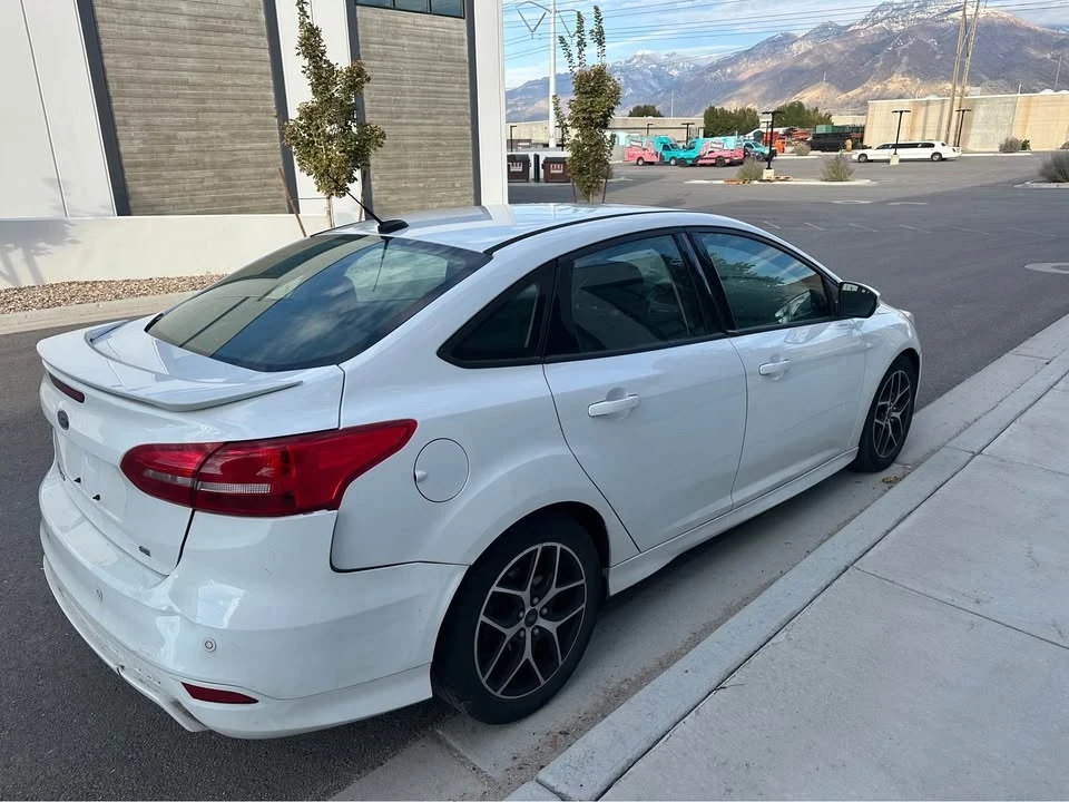 2015 Ford Focus 3rd Gen - Image 5 of 9