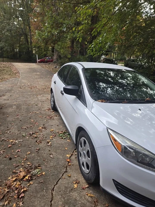 2015 Ford Focus 3rd Gen - Image 9 of 13