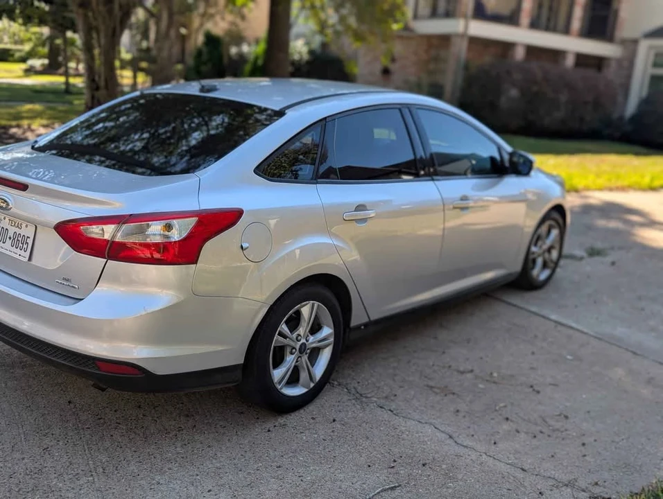 2015 Ford Focus 3rd Gen - Image 6 of 11