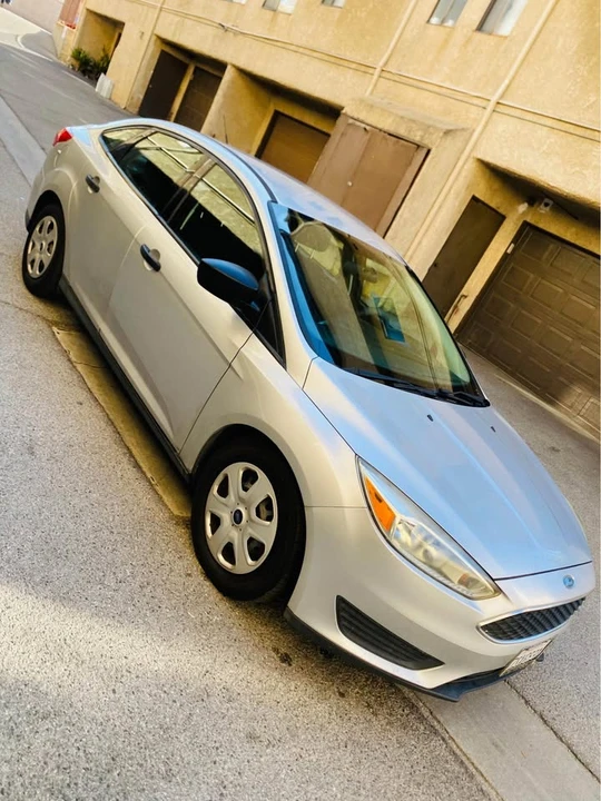 2015 Ford Focus 3rd Gen - Image 2 of 15