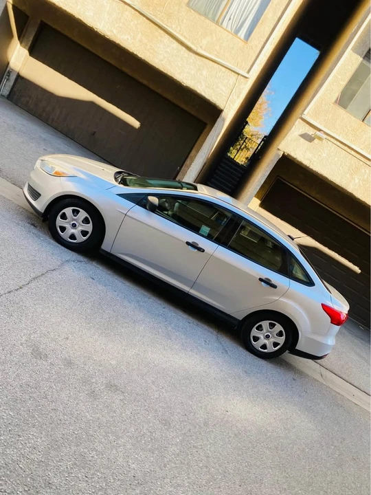 2015 Ford Focus 3rd Gen - Image 4 of 15