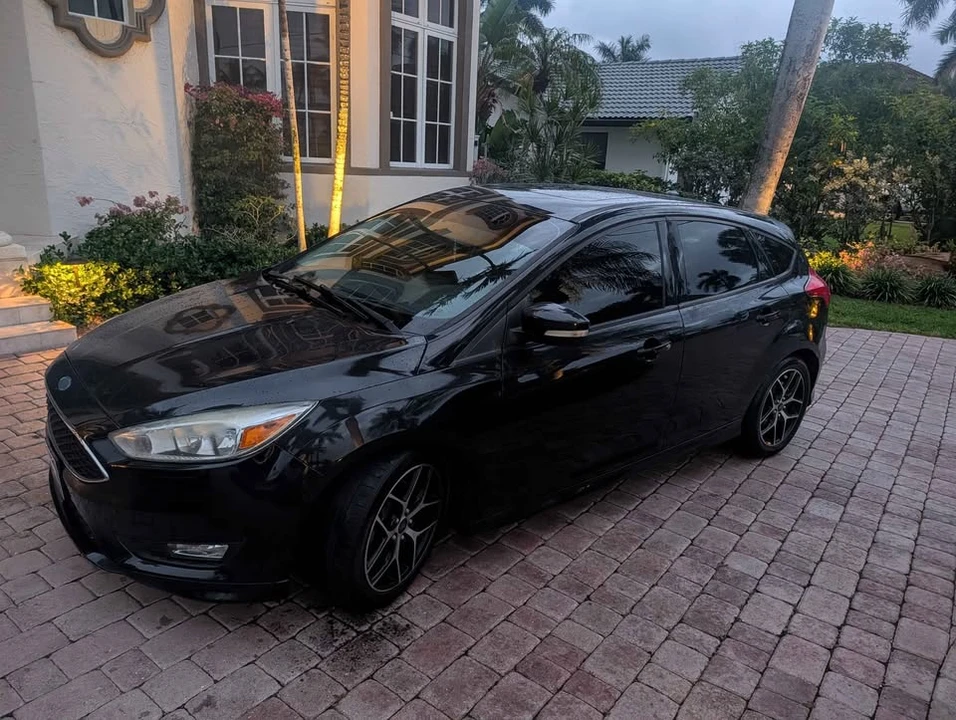 2015 Ford Focus 3rd Gen - Image 2 of 3
