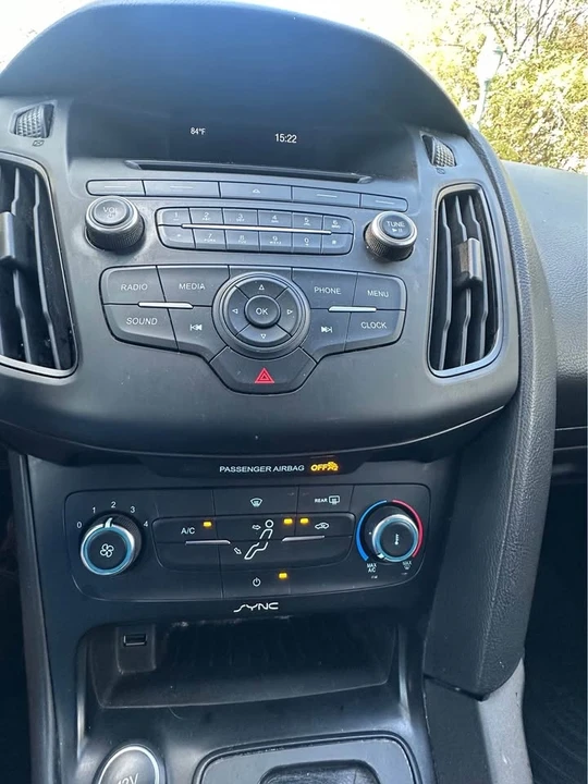 2015 Ford Focus 3rd Gen - Image 14 of 15