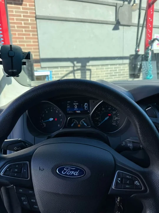 2015 Ford Focus 3rd Gen - Image 4 of 11
