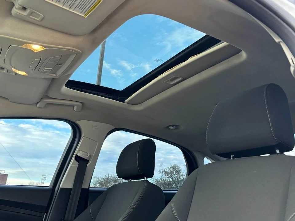 2015 Ford Focus 3rd Gen - Image 11 of 13