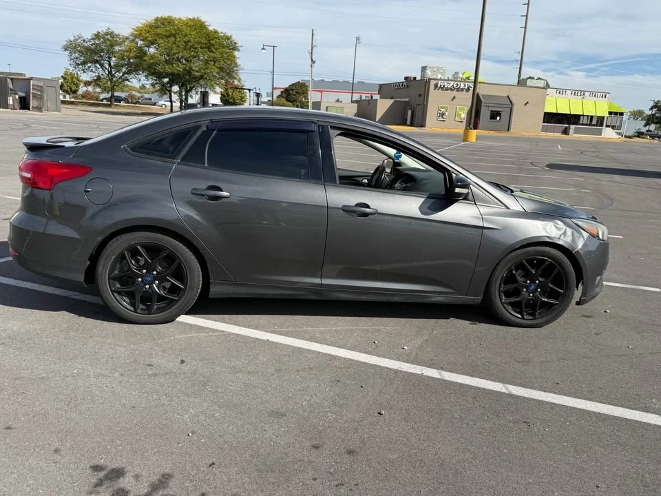 2015 Ford Focus 3rd Gen - Image 4 of 8