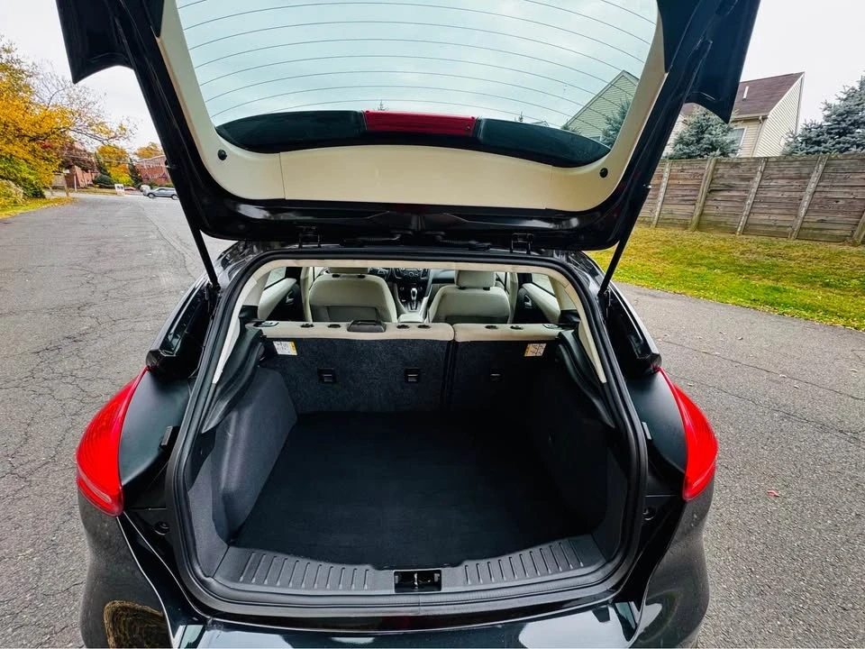 2015 Ford Focus 3rd Gen - Image 15 of 19