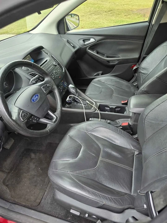 2015 Ford Focus 3rd Gen - Image 9 of 12