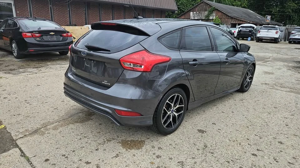 2015 Ford Focus 3rd Gen - Image 5 of 19