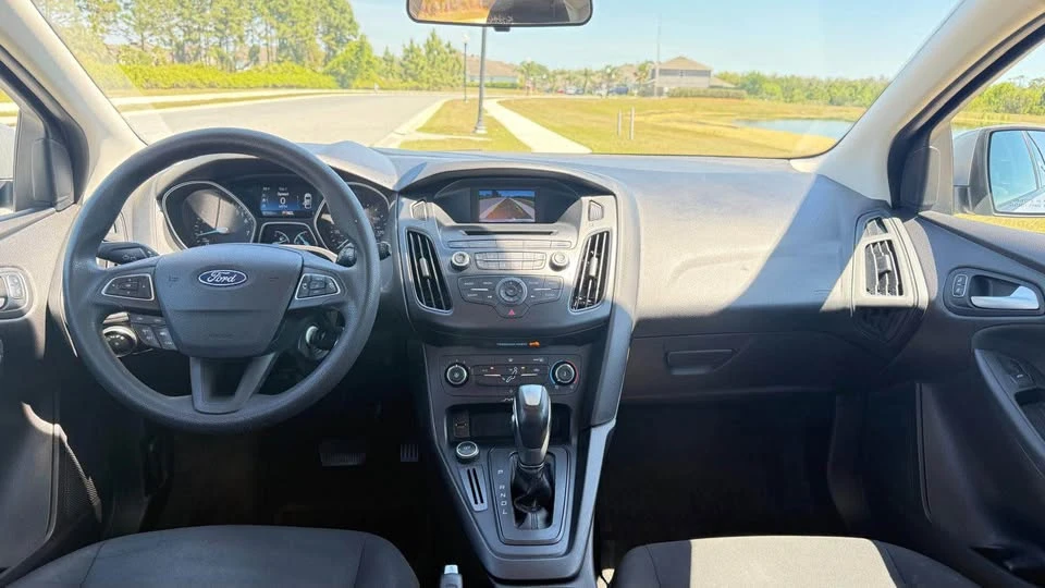 2015 Ford Focus 3rd Gen - Image 9 of 13