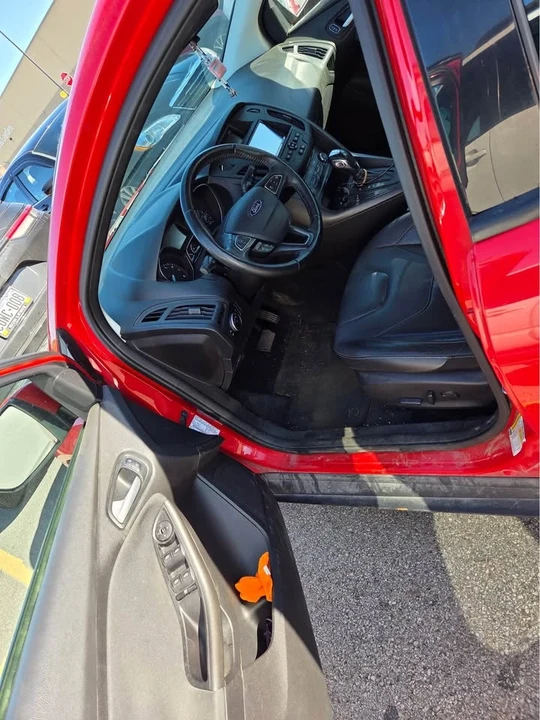 2015 Ford Focus 3rd Gen - Image 13 of 20