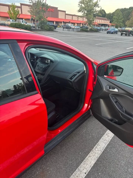 2015 Ford Focus 3rd Gen - Image 11 of 17