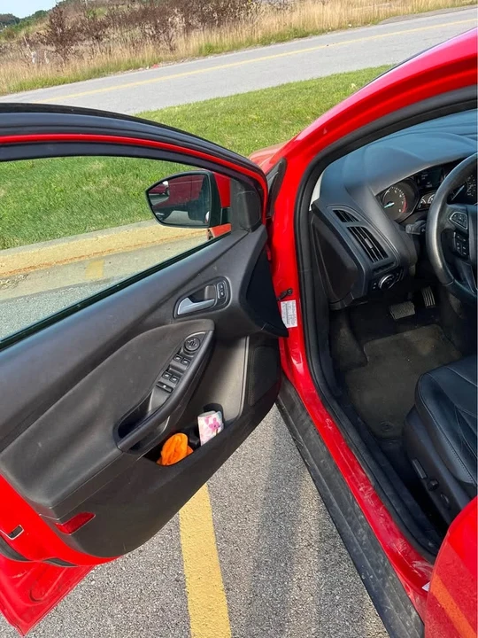 2015 Ford Focus 3rd Gen - Image 6 of 20