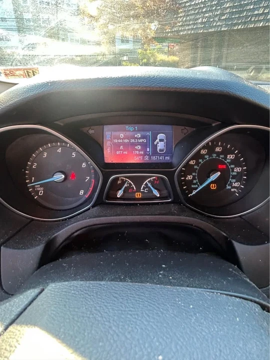 2015 Ford Focus 3rd Gen - Image 6 of 9