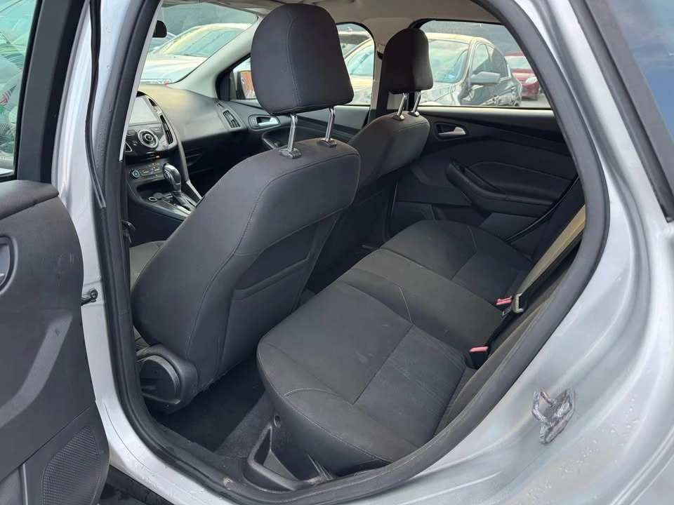 2015 Ford Focus 3rd Gen - Image 6 of 8