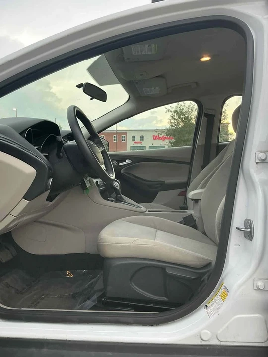 2015 Ford Focus 3rd Gen - Image 11 of 17