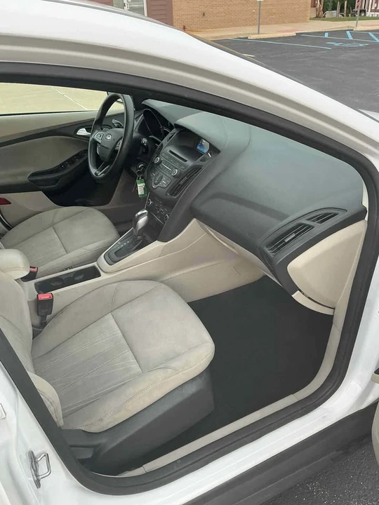 2015 Ford Focus 3rd Gen - Image 15 of 17