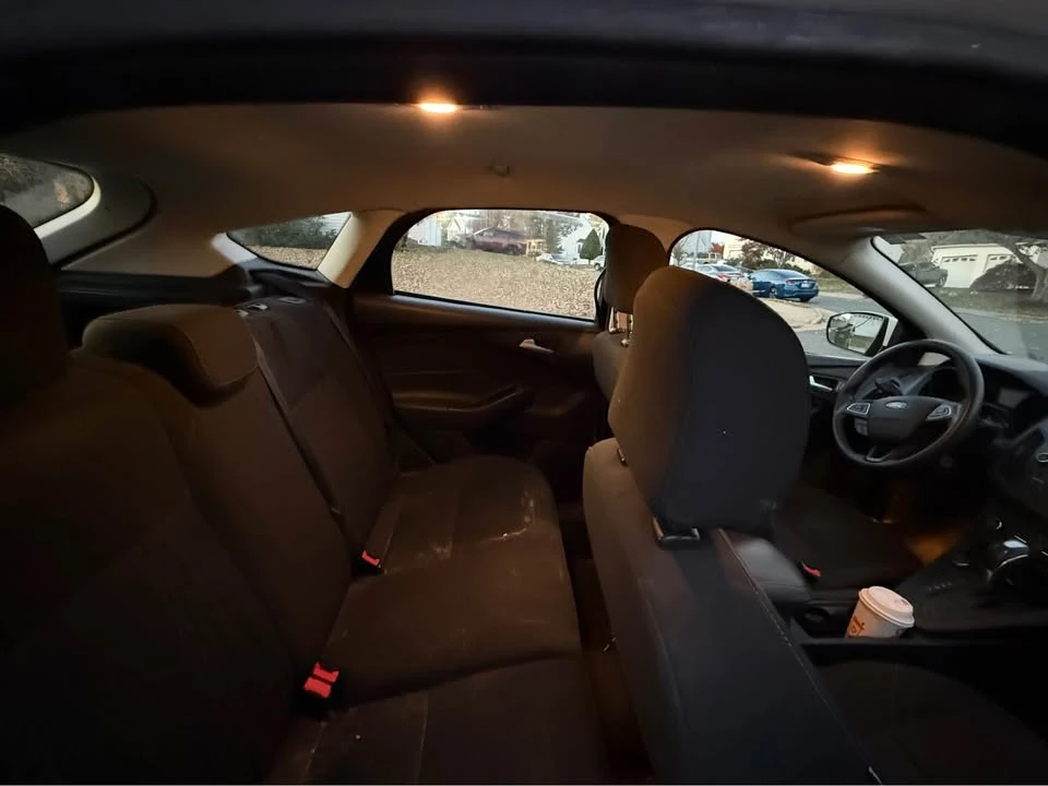2015 Ford Focus 3rd Gen - Image 9 of 14