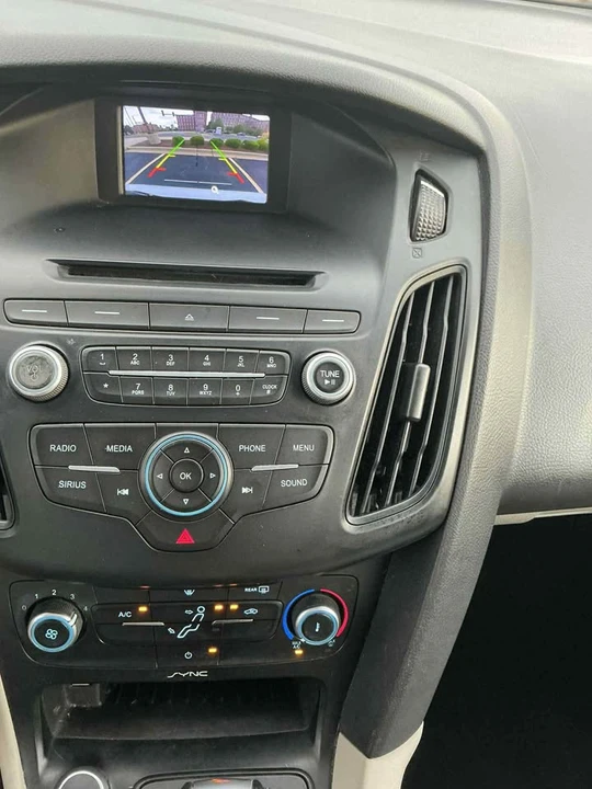 2015 Ford Focus 3rd Gen - Image 12 of 17