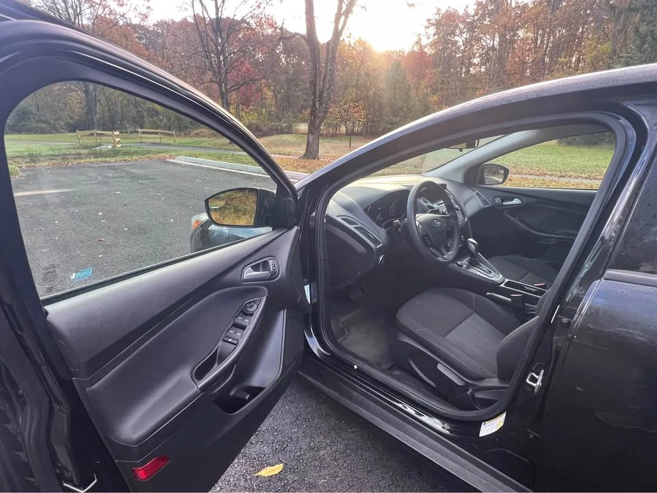 2015 Ford Focus 3rd Gen - Image 9 of 16