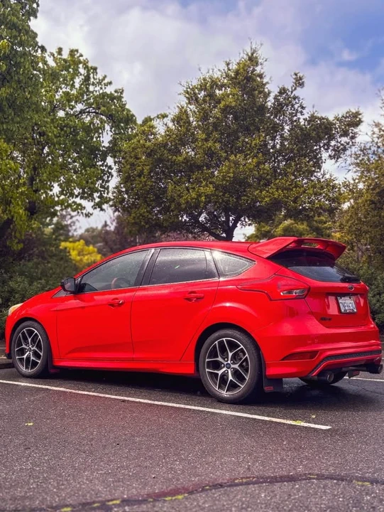 2015 Ford Focus 3rd Gen - Image 17 of 19