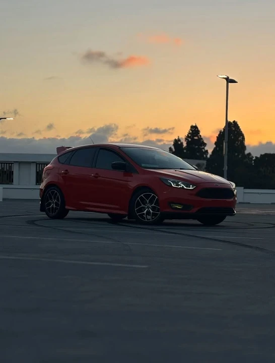 2015 Ford Focus 3rd Gen - Image 5 of 19