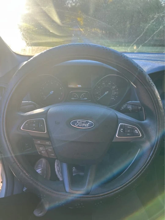 2015 Ford Focus 3rd Gen - Image 14 of 15